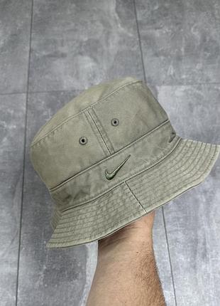 Nike панама
