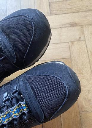 Зимові черевики reebok 40,5 р 4