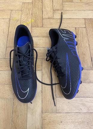 Шипівки nike 40,5 р 2
