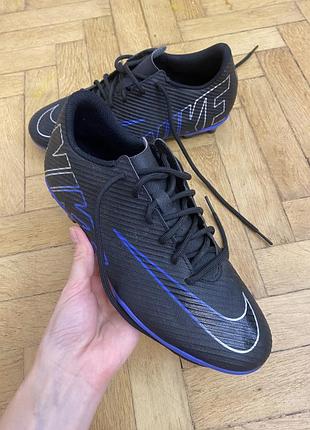 Шипівки nike 40,5 р