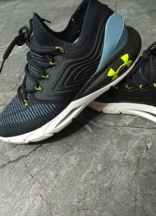 Чоловічі кросівки under armour чорні, розмір 43-43.5, устілка 28.5 см