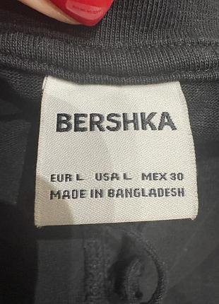 Футболка bershka чорна 4