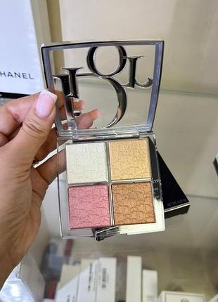 Хайлайтер-рум'яна - dior backstage glow  face palette 001 universal