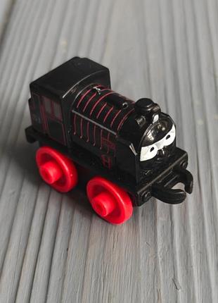 Паровоз мини томас thomas and friends