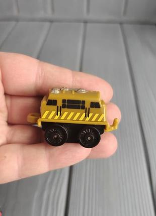 Паровоз мини томас thomas and friends 5