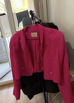 Жіночий укорочений піджак zara рожевий