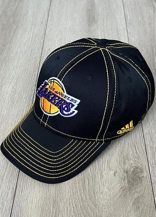 Кепка adidas nba lakers
