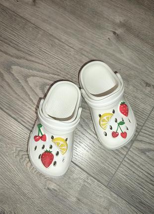 Крокси m&s 7 6