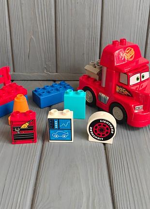 Конструктор лего дупло мак на гонці lego duplo mack on the race 10417