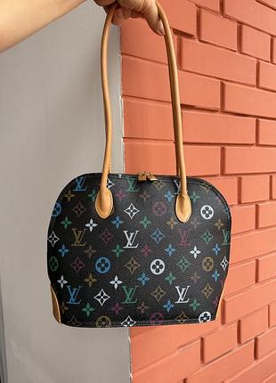 Сумка в стилі louis vuitton-жіноча,молодіжна, з фірмовим притом на чорному тлі, на плече