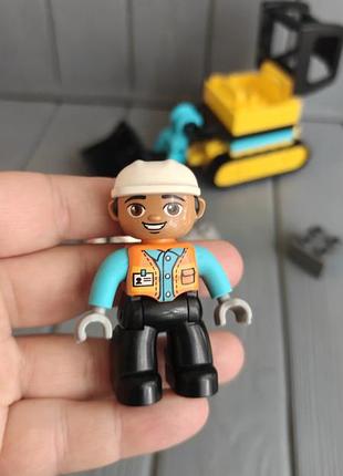 Конструктор lego duplo гусеничный экскаватор 3