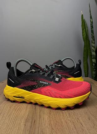 Оригінальні кросівки для бігу brooks cascadia 17