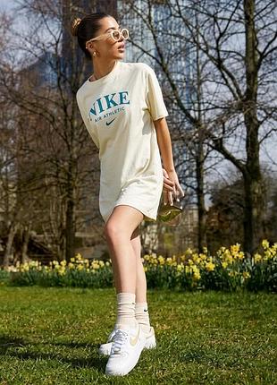 Оригінальна футболка / сукня-футболка nike athletic dept. 1972