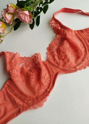 Кружевний мягкий бюстгалтер на кісточках hunkemoller, eur 80d