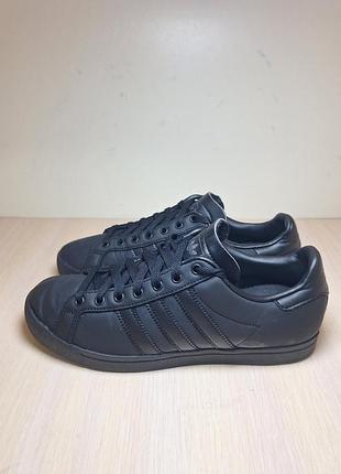 Кроссовки adidas