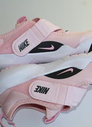 Nike детские кроссовки 27 размер оригинал 7