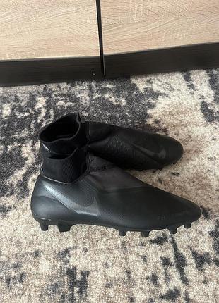 Бутси чоловічі nike phantom vsn academy чорні
