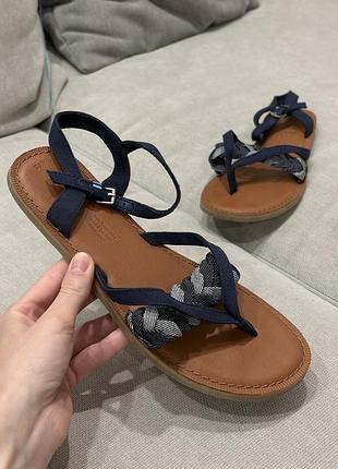 Сандалі жіночі шкіряні сині toms 2