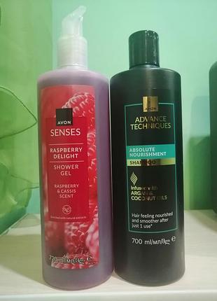 Набір avon: гель для душу senses raspberry delight 720 мл та шампунь advance techniques absolute nourishment 700 мл