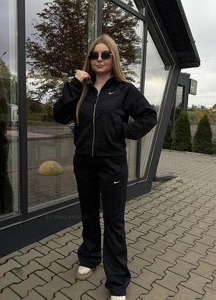 Жіночий спортивний костюм nike чорний