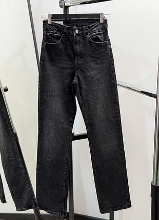 Прямі джинси zara 32