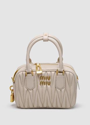 Сумка миу miu arcadie matelassé nappa leather bag cream/gold