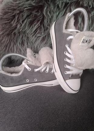 Низькі замшеві сірі кеди на хутрі  конверс converse розмір 38