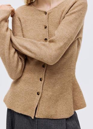 Вишуканий кардиган h&m 4