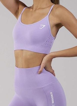 Топ спортивний gymshark з чашками