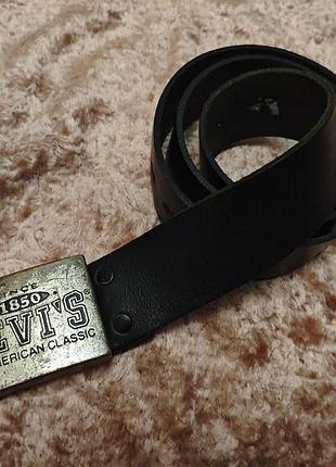 Levi's usa ремінь 34 р.
 шкіряний вінтажний американський чоловічий чорний до джинсів оригінал