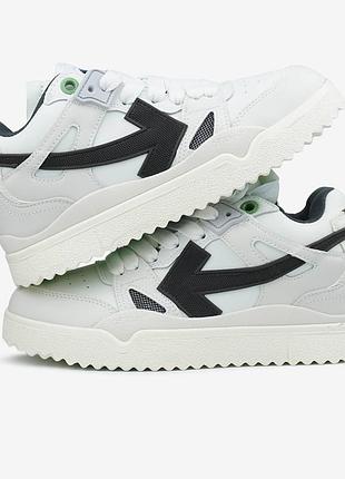 Off-white sponge mid top white black 3