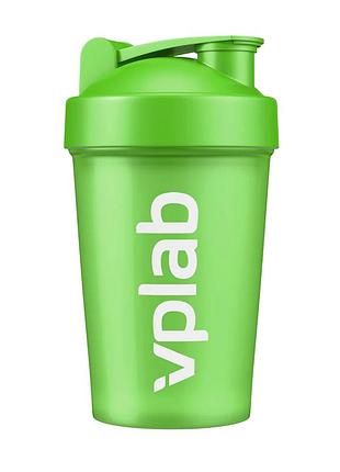Shaker with blender ball - 500ml green