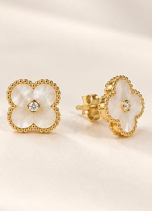 Сережки-пусети «конюшина» у стилі van cleef з перламутровою емаллю, нержавіюча сталь
