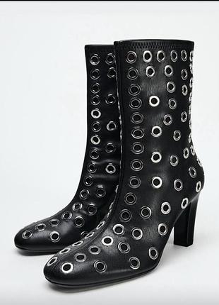 Ботінки zara