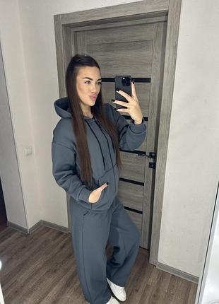 Спортивный костюм 2