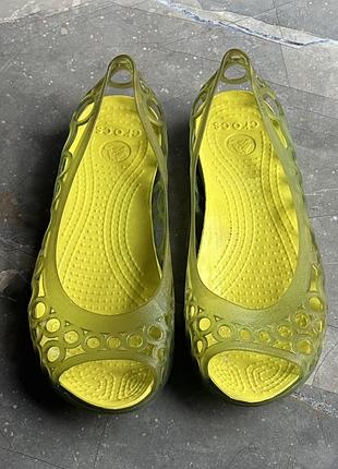 Балетки crocs салатові j 3/ 23 см/36