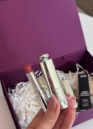 Помада addict glass lipstick 599 adiorable