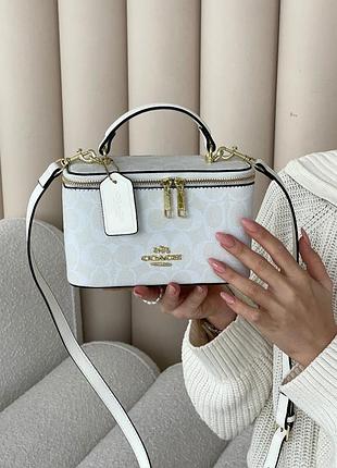 Белая сумка женская ava crossbody bag мини кроссбоди