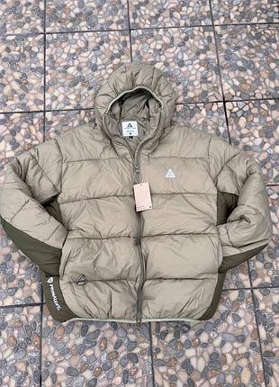 Чоловічий пуховик nike acg з гортексом