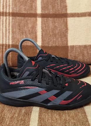 Детская футбольная обувь сороканогки adidas predator