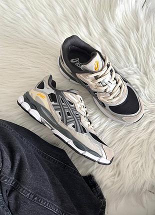 Стильные кроссовки asics gel-nyc beige silver black gore-tex termo