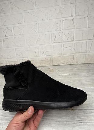 Крутые зимние теплые замшевые полуботинки skechers on-the-go