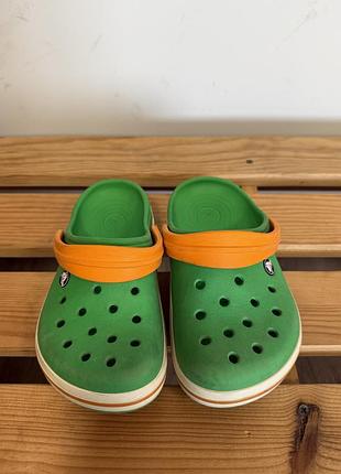 Дитячі тапочки сабо шльопанці crocs j1 31 32