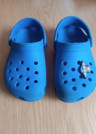 Оригинальные кроксы crocs classic, размер c8 (25)