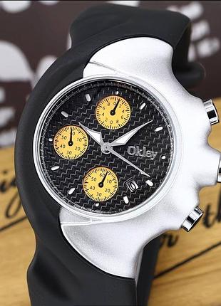 Наручний годинник oakley для чоловіків, чорний з сріблястим корпусом