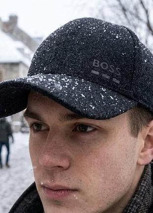 Чоловіча зимова бейсболка h.b. з італійської вовни з вухами (темно-сіра)