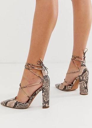 Туфлі на зав’язках зі зміїним принтом asos design 🛍️1+1=3🛍️