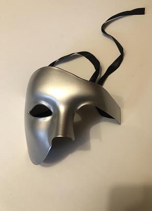 Маска срібна на одне око обличчя halloween