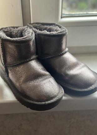 Уггі ugg для дітей, next