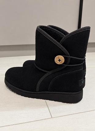Оригінальні чорні уггі угі уги ugg для дівчинки розмір 33 устілка 22 см